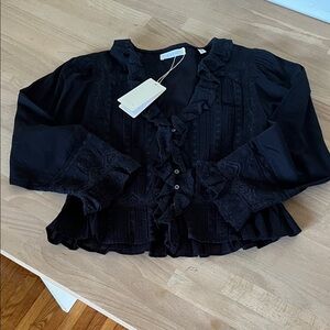 Doen Black Ruffled Blouse